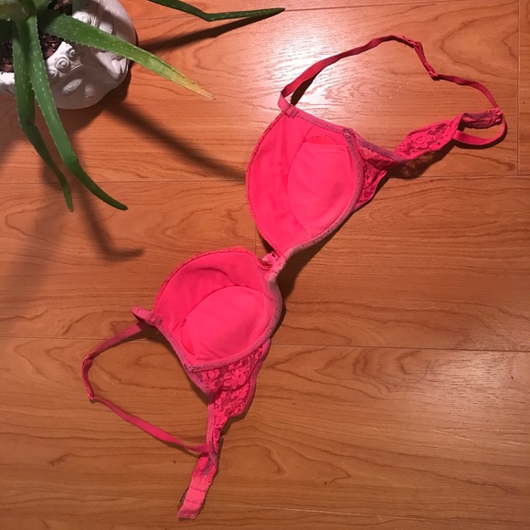 32 D LaSenza Electric Pink Push Up Bra - Picture 2 of 4